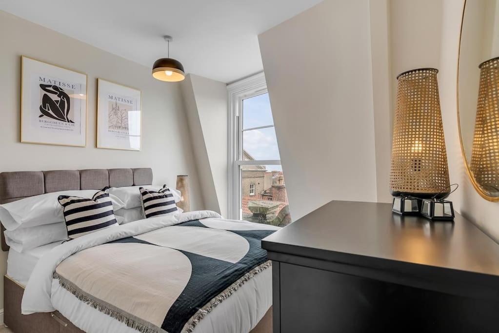 1-Bed Seaside Apartment With Parking Cromer Dış mekan fotoğraf