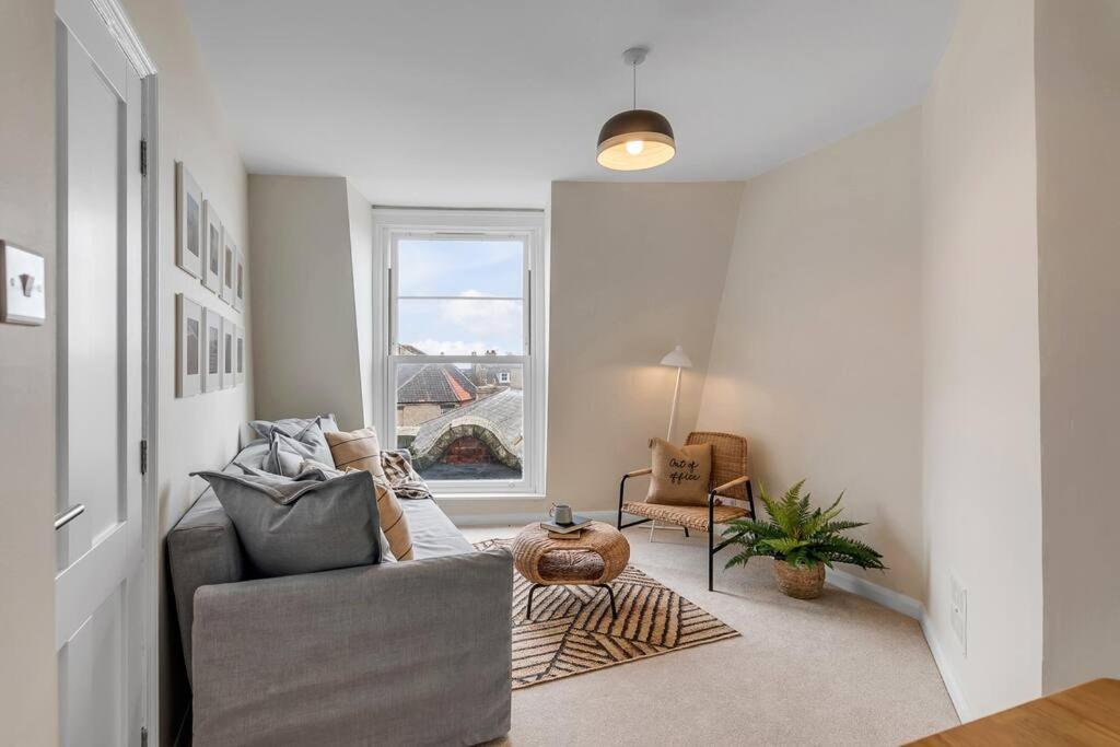 1-Bed Seaside Apartment With Parking Cromer Dış mekan fotoğraf